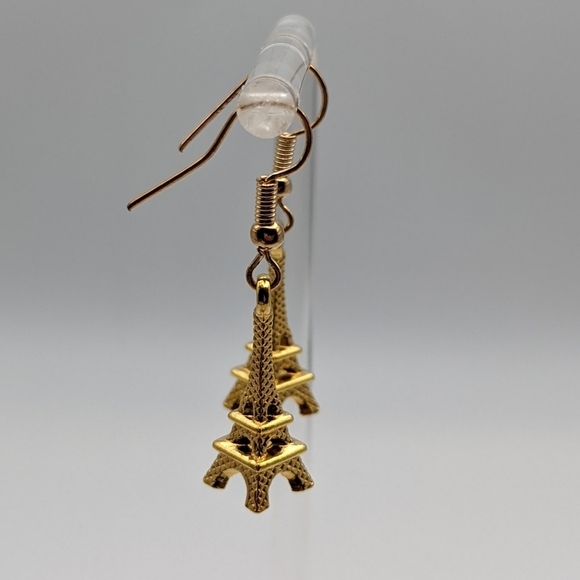 Eiffel tower gold drop earrings - Picture 5 of 7